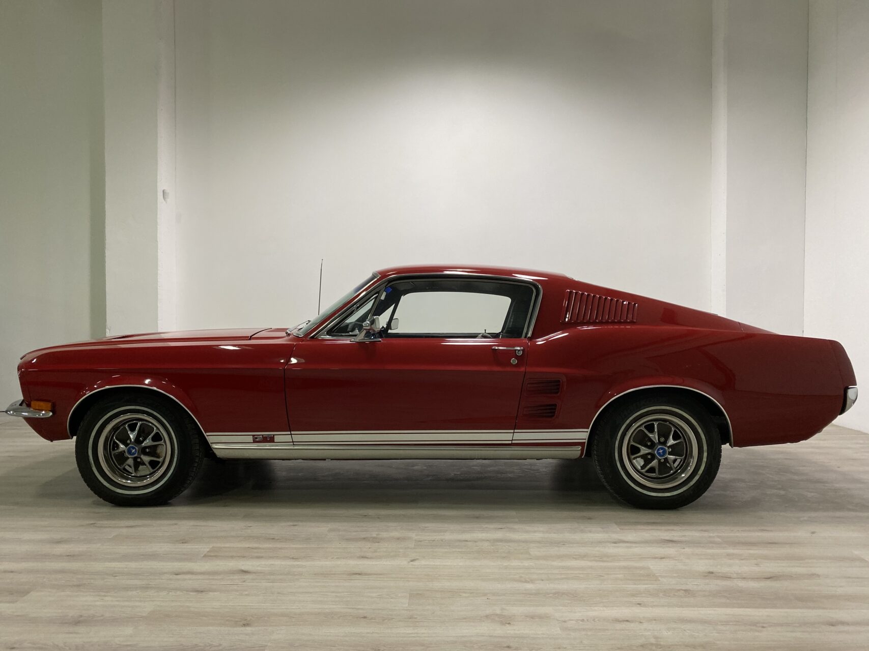 1967 Ford Mustang Fastback 390 V8 MT ^ Matching Number